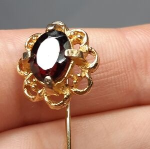 Garnet and Gold Colour Stick Pin